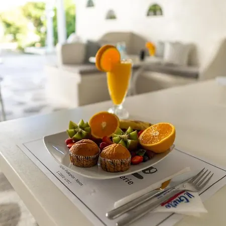 Pensjonat Naxos Leisure 4*