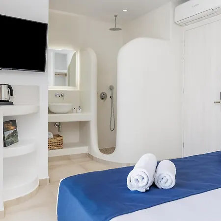 Naxos Leisure 4*