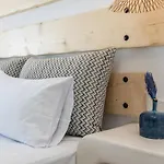 Naxos Leisure
