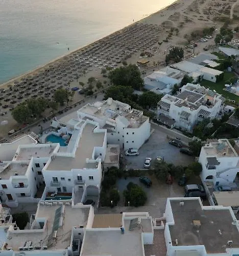 Konukevi Naxos Leisure 4*