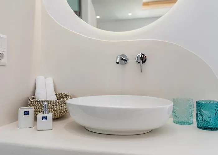 Naxos Leisure Konukevi